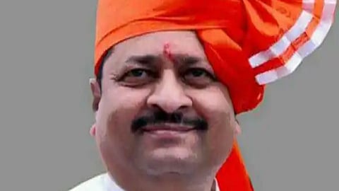 বাসভানা গৌড়া পাতিল ইয়াতনাল