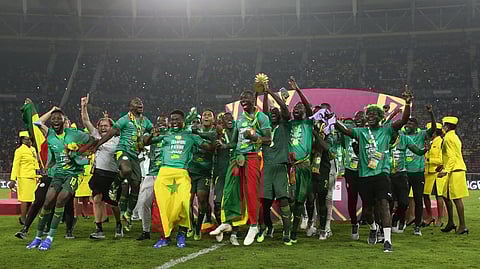 আফকন কাপ জয়ের পর সেনেগাল ফুটবলারদের উল্লাস