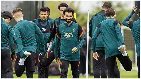 প্র্যাকটিস করছেন লিভারপুলের খেলোয়াড়রা