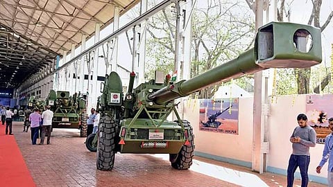 OFB: রেকর্ড টার্ণওভার! বেসরকারিকরণের পথ প্রশস্ত করতে 'কারচুপি' করছে কেন্দ্র, অভিযোগ কর্মীদের