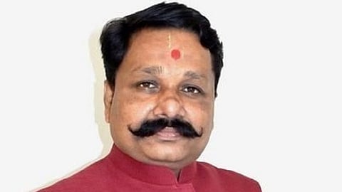 গুজরাটের মন্ত্রী অর্জুন সিং চৌহান