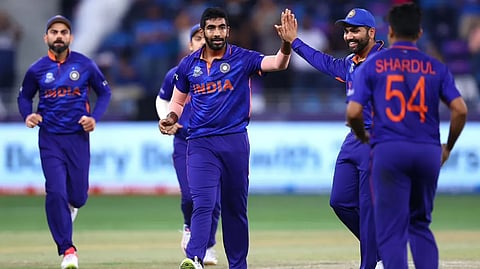 চোটের কারণে ছিটকে গেলেন জসপ্রীত বুমরাহ