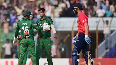 ইংল্যান্ড বনাম বাংলাদেশ