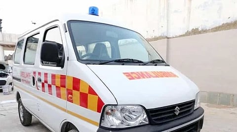 অ্যাম্বুলেন্সের পথ আটকে 'দাদাগিরি' বিজেপি নেতার, দীর্ঘক্ষণ যন্ত্রণা সহ্য করে মৃত্যু রোগীর