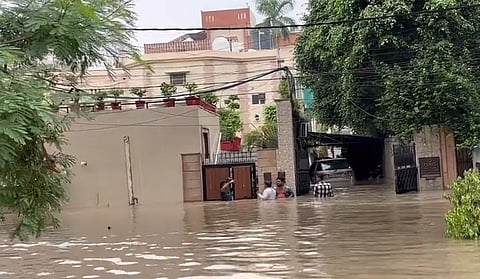 জলমগ্ন দিল্লি