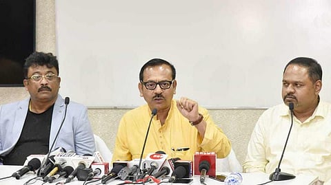 সাংবাদিক সম্মেলনে অরূপ বিশ্বাস