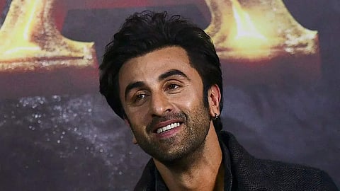 রণবীর কাপুরকে তলব করলো ইডি