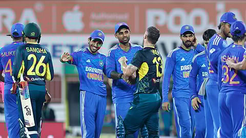 IND vs AUS: 'ডু অর ডাই' ম্যাচ, তৃতীয় টি-২০ তে অজি স্কোয়াডে নেই একাধিক তারকা ক্রিকেটার!