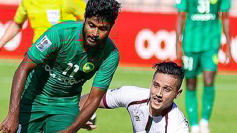 মাজিয়া বনাম মোহনবাগান ম্যাচের দৃশ্য