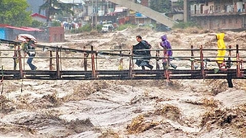 গত নয় মাসে চরম প্রাকৃতিক দুর্যোগে ভারতে মৃত্যু হয়েছে প্রায় তিনহাজার মানুষের: CSE রিপোর্ট