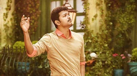 রাজনীতিতে পদার্পণ ‘থালাপতি’ বিজয়ের,