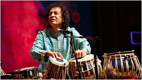উস্তাদ জাকির হোসেন