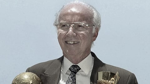 Mario Zagallo: চিরনিদ্রায় ব্রাজিলের চারবারের বিশ্বকাপ জয়ী ফুটবলার ও কোচ মারিয়ো জাগালো