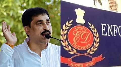 শঙ্কর আঢ্য (বামদিক)