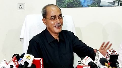 পর্ষদ সভাপতি রামানুজ গঙ্গোপাধ্যায়