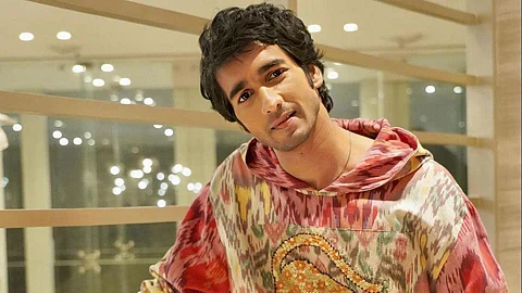 অনলাইন জালিয়াতির স্বীকার গাঙ্গুবাই কাঠিয়াওয়াড়ি খ্যাত অভিনেতা শান্তনু মহেশ্বরী