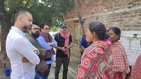 বাম ঘনিষ্ঠ বিশিষ্টজনেরা