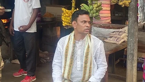 ঝাড়গ্রামের বিজেপি প্রার্থী প্রণত টুডু
