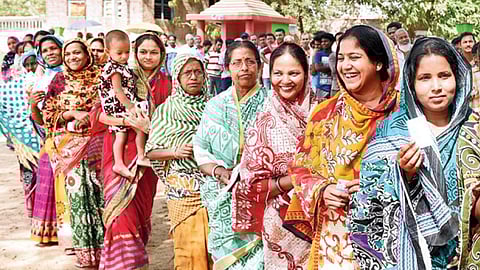 বিশ্বে নজির গড়ল ভারতীয় মহিলা ভোটাররা