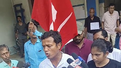 সাংবাদিকদের মুখোমুখি বাম প্রার্থী অরিন্দম বিশ্বাস