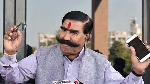 জ্ঞানদেব আহুজা