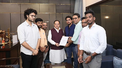 জেপি নাড্ডার সাথে সাক্ষাৎ ফোরডার চিকিৎসকদের