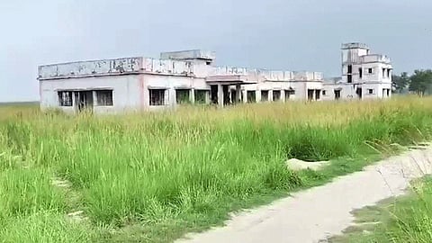 উদ্বোধন হয়নি, বিহারের সরকারি হাসপাতাল পরিণত হয়েছে দুষ্কৃতিদের আস্তানায়