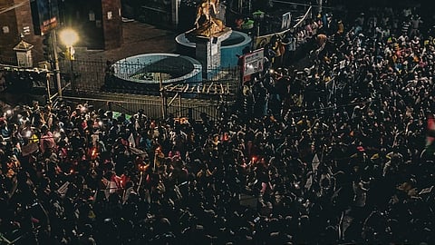 রাত দখলের কর্মসূচির মুহূর্ত