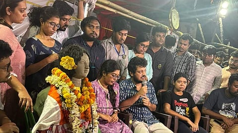 অনশনরত জুনিয়র চিকিৎসকরা