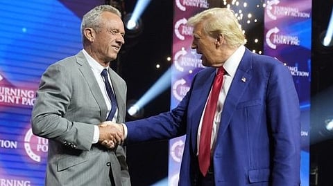 কেনেডি এফ জুনিয়রকে