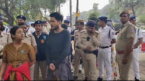 অবস্থান বিক্ষোভ চিকিৎসকদের একাংশ