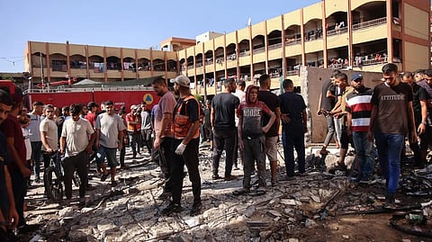 গাজার স্কুলে ইজরায়েলি হামলা