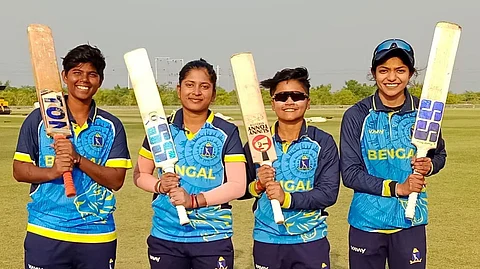 বাংলার মহিলা ক্রিকেটাররা