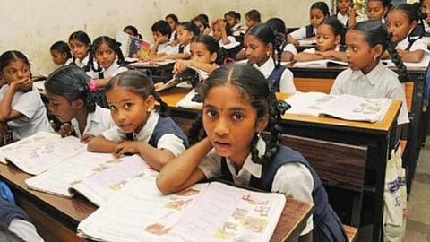 Pass Fail System: পঞ্চম থেকে অষ্টম শ্রেণিতে পাশ-ফেল প্রথা ফেরাচ্ছে কেন্দ্র