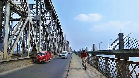 বন্ধ বালি ব্রিজ