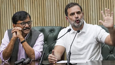 সঞ্জয় রাউথ এবং রাহুল গান্ধী