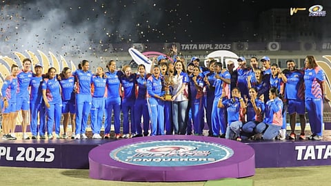 দ্বিতীয়বার উইমেন্স প্রিমিয়ার লিগ চ্যাম্পিয়ন মুম্বই