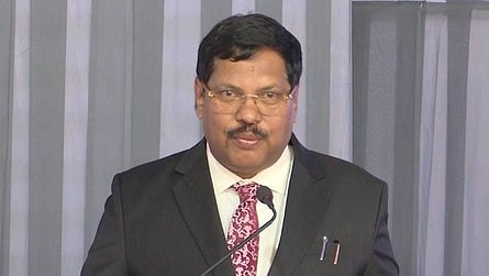 প্রধান বিচারপতি বি আর গাভাই