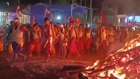 গোয়ার মন্দিরে শোভাযাত্রার সময় হুড়োহুড়ি