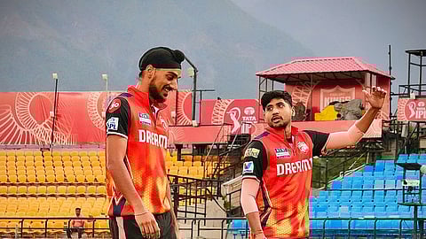 ধর্মশালা স্টেডিয়ামে পাঞ্জাব ক্রিকেটাররা