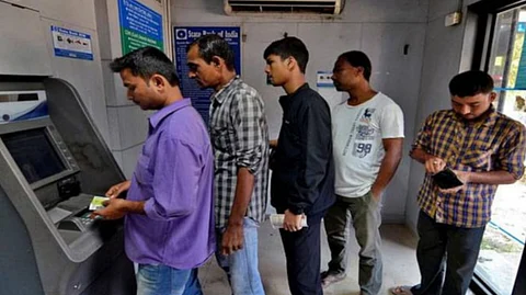 India Pak Tension: ভারত-পাক সংঘর্ষের জেরে আগামী দু-তিনদিন বন্ধ থাকবে এটিএম? যা জানাল কেন্দ্র সরকার