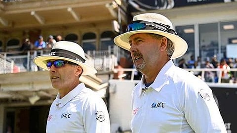 রিচার্ড ইলিংওয়র্থ (বামদিকে) এবং ক্রিস গ্যাফানি (ডানদিকে)