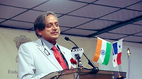 কংগ্রেস সাংসদ শশী থারুর