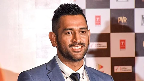 MS Dhoni: ধোনি ছাড়াও আরও ১০ ভারতীয় ক্রিকেটার হয়েছিলেন আইসিসি ক্রিকেট হল অফ ফেম! দেখুন একনজরে
