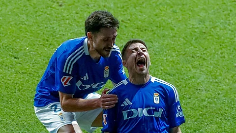 Real Oviedo: ২৪ বছর পর লা লিগায় ফিরছে রিয়াল ওভিয়েডো!