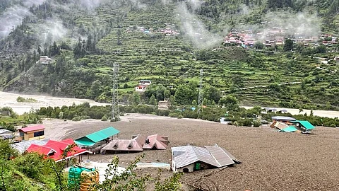 জলের তলায় গোটা গ্রাম