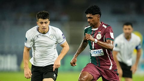 গতকাল ম্যাচের দৃশ্য