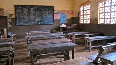 Government School: দেশে পড়ুয়া-শূন্য সরকারি স্কুলের সংখ্যা ৮ হাজার! শীর্ষে পশ্চিমবঙ্গ
