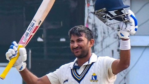 শতরান অনুষ্টুপ মজুমদারের