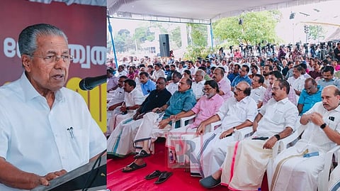 কেরালার থিরুবনন্তপুরমে রাজ্যের বাম সরকারের ডাকে সত্যাগ্রহ অবস্থান